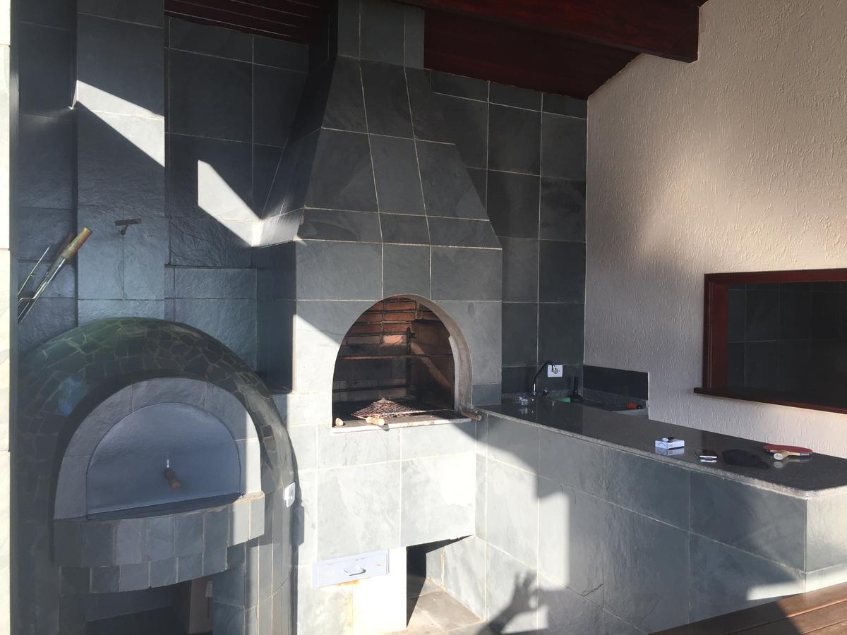 Linda Chacara Com Piscina Villa Atibaia Exterior photo